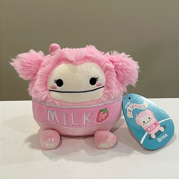 NWT 5” Brina the Strawberry Milk 🍓 Bigfoot Squishmallow - Epic Collection - Picture 1 of 6